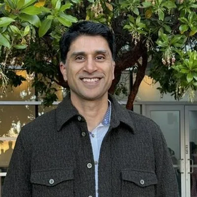 Dr. Samir Nanjapa